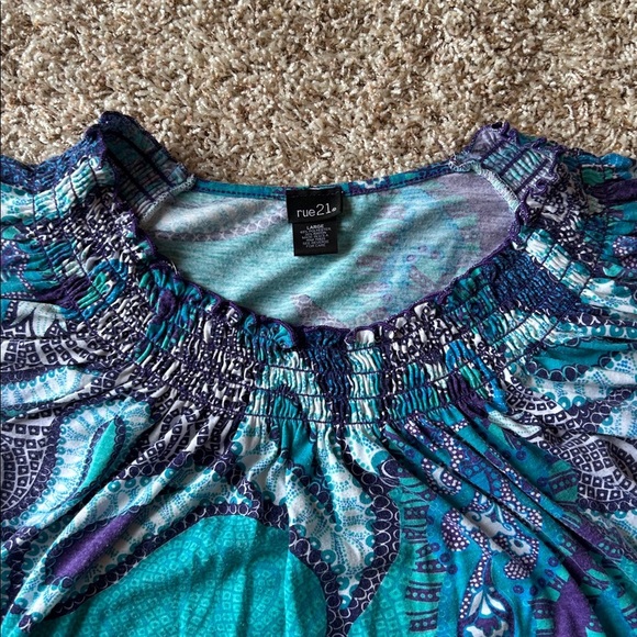 Rue21 Teal and Purple Printed Blouse - Picture 3 of 5